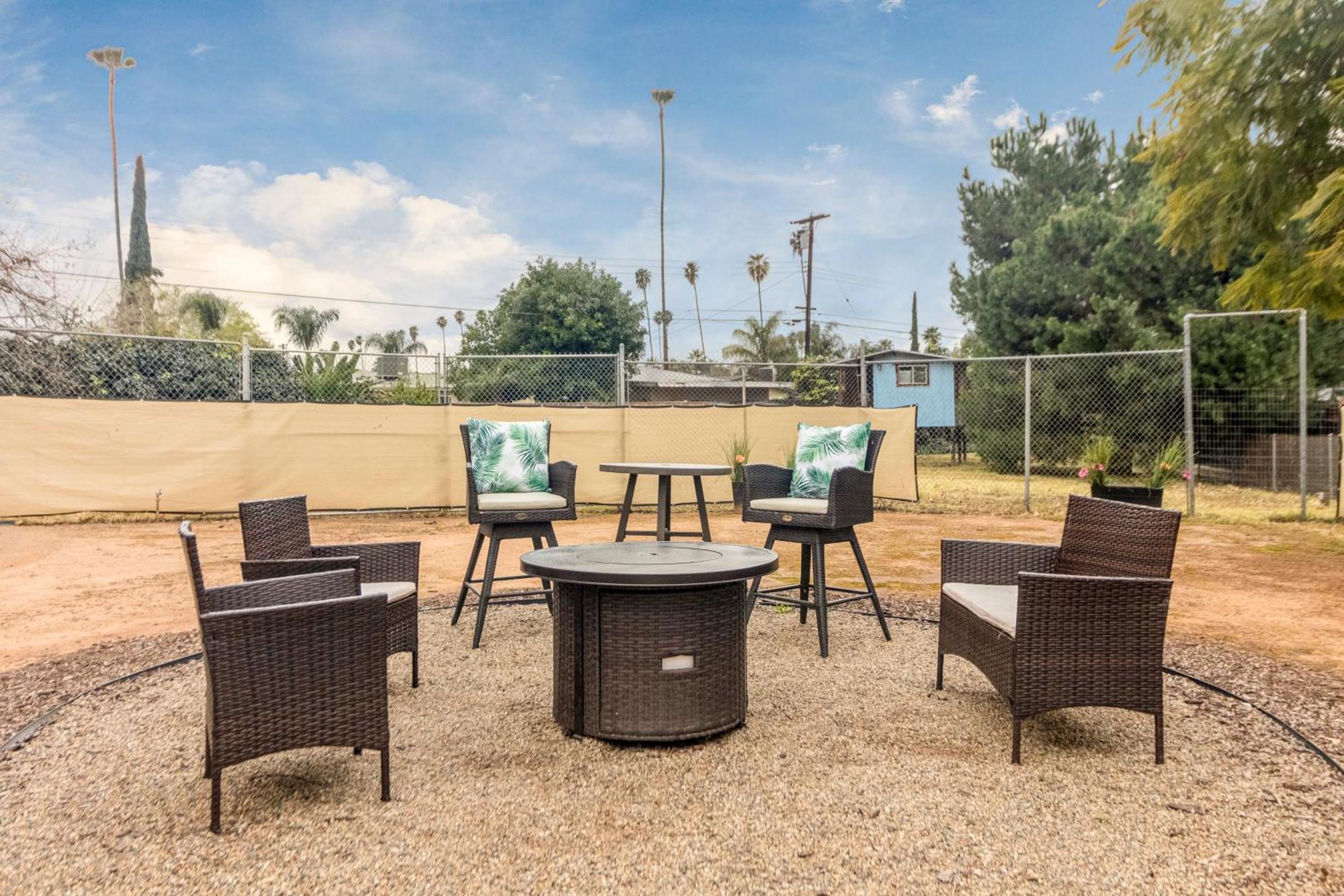 9Min To Univ Of Redlands Spacious Boho Home 5Min To Downtown Discounts Exterior foto